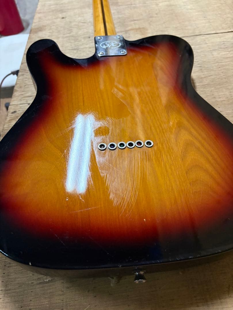 k*8様 SX Vintage Series セミホロウボディギター