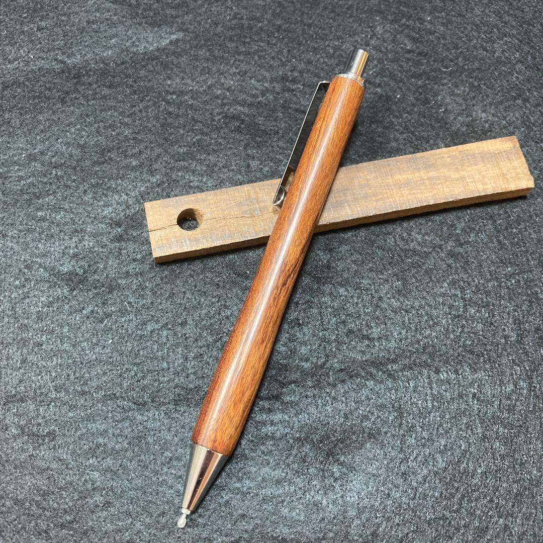 木軸ボールペン　樹種《デザートアイアンウッド》※超希少材　ハンドメイド