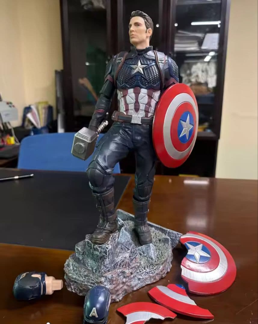 MARVEL　キャプテン・アメリカ　フィギュア