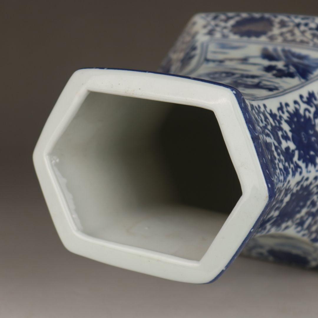 中国美術 青花山水花鳥紋六方扁瓶 景徳鎮 陶磁器 装飾品 工芸品 美術品 置物