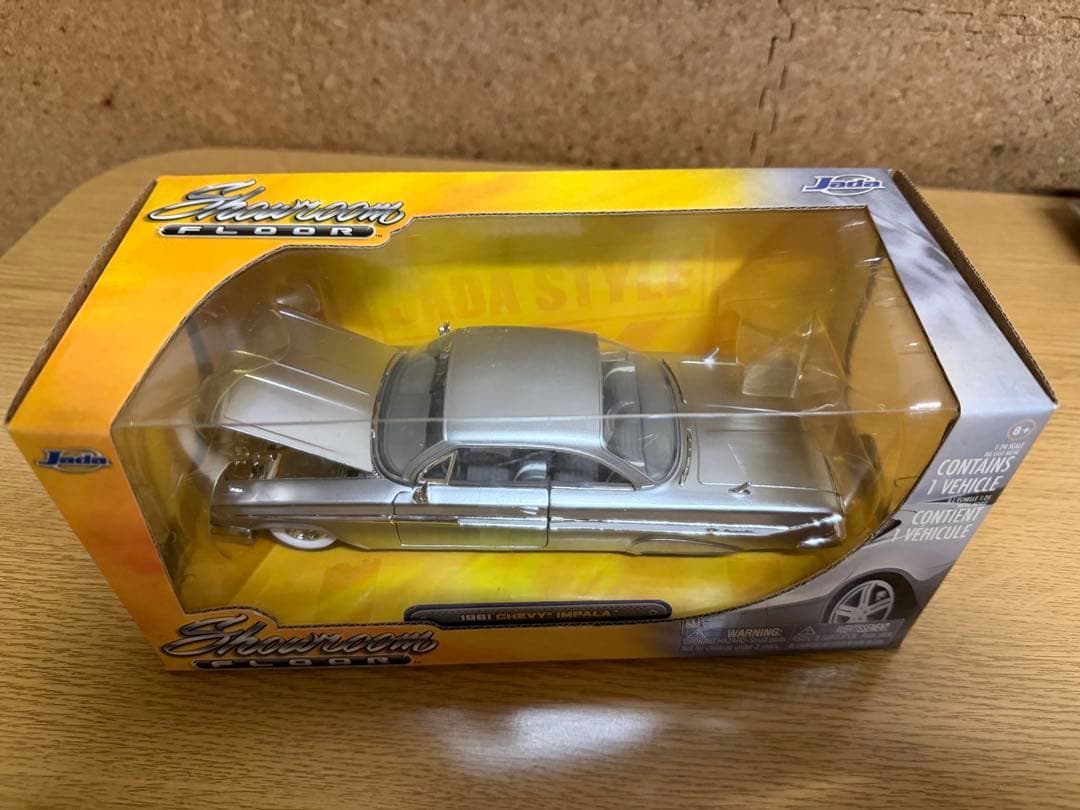 【廃番】1961 Chevy Impala シルバー　Jada 1/24