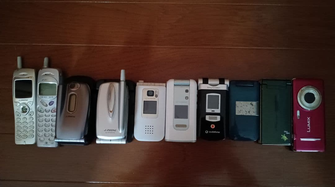 ガラケー　10台まとめ売り