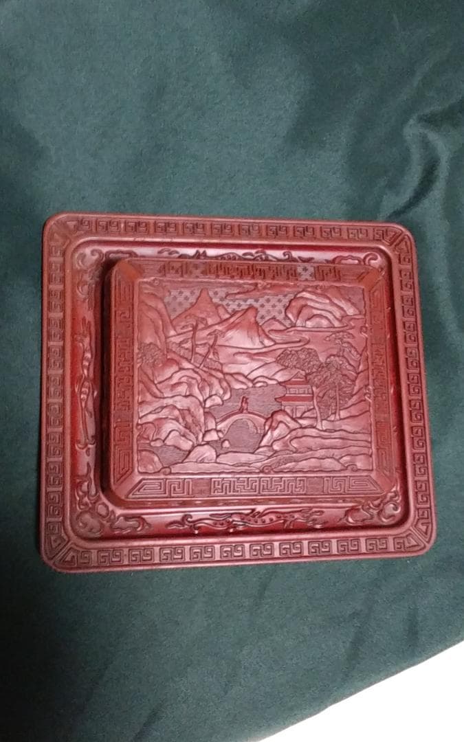 伝統工芸品(中国) 堆朱漆塗彫 箱と盆 No.357