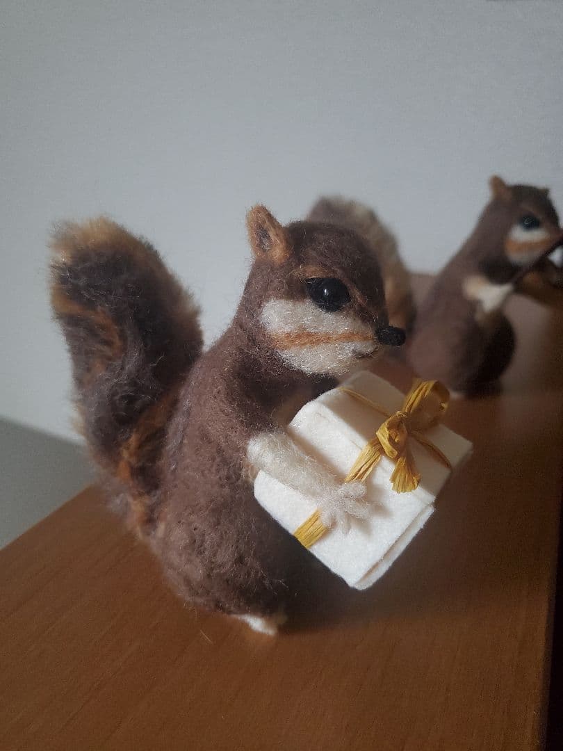 tanton ページ　羊毛フェルト リスとくま