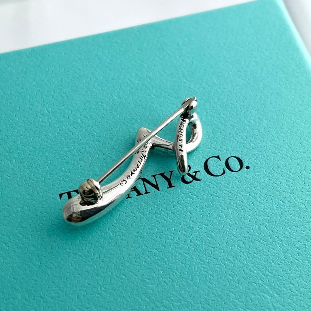 Tiffany & Co. PERETTI シルバーブローチ　「r」