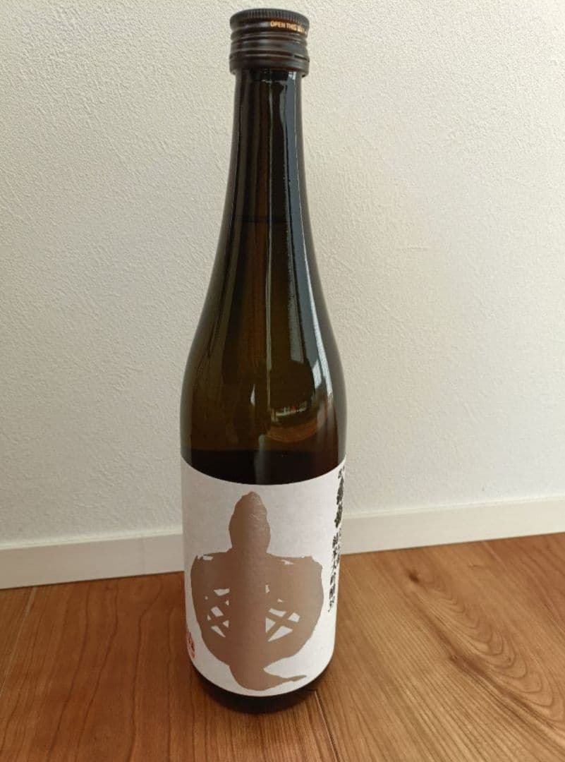 岡崎酒造　亀齢　美山錦　 純米大吟醸 39 720ml　銀亀