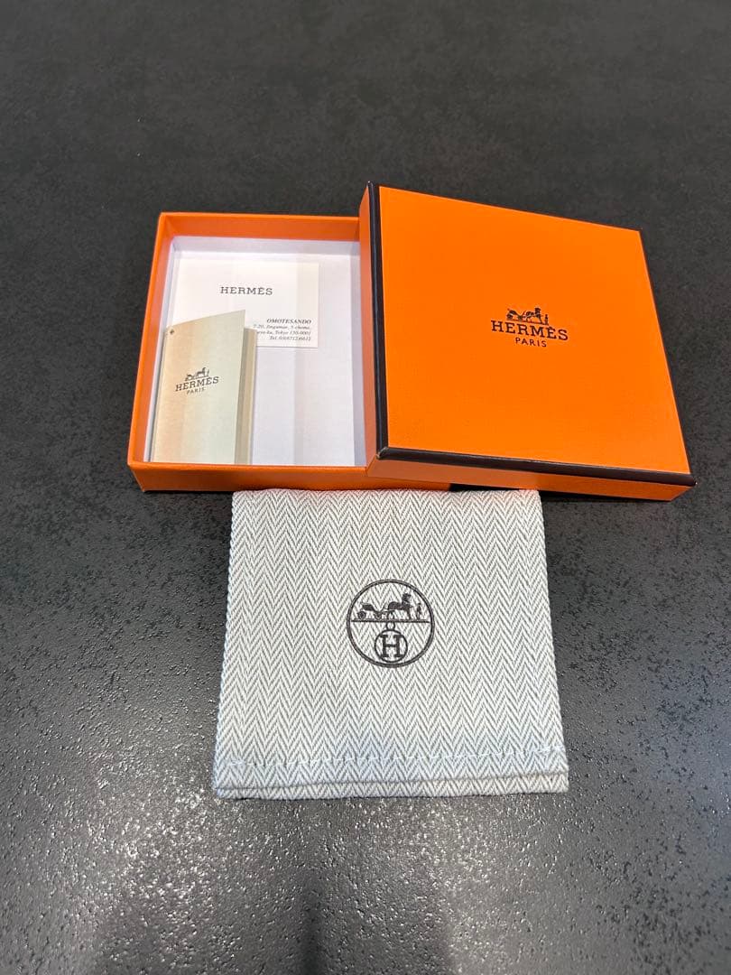 HERMES エルメス アクセサリー保存袋 空箱 取説有り