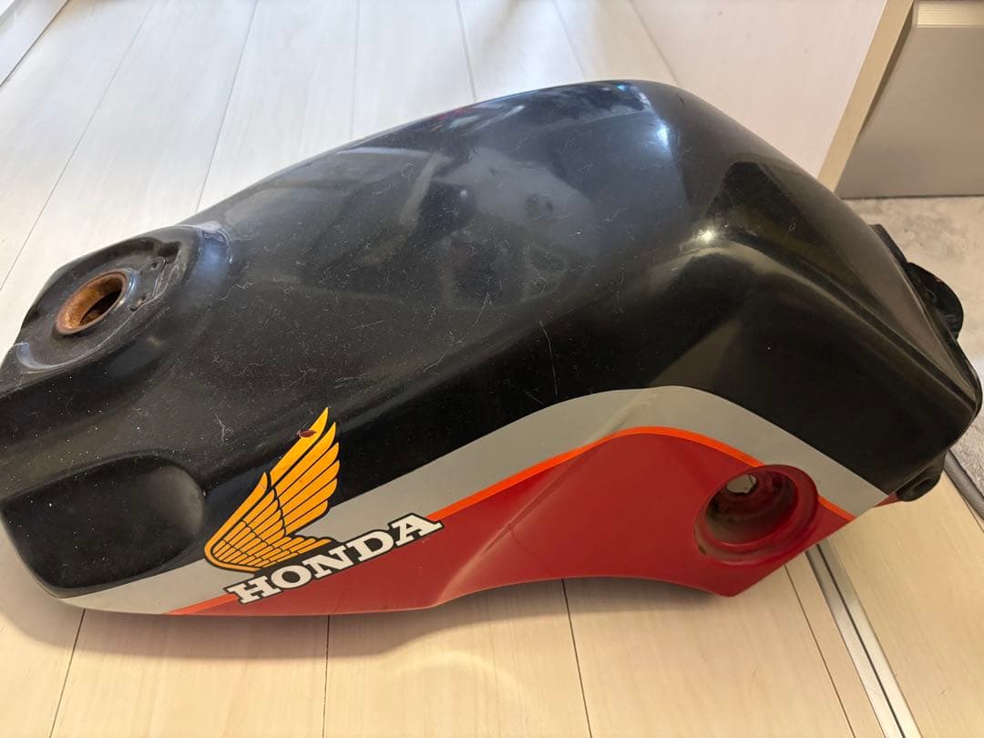 翔太郎さん専用CBR400F 燃料タンク