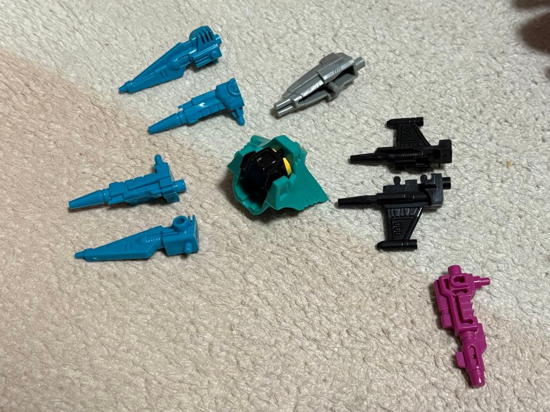 最終値下げ　トランスフォーマー　ピラナコン　復刻版