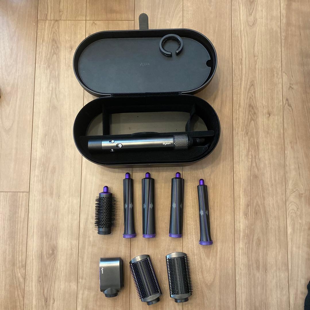 Dyson ヘアドライヤー 専用ケース付き