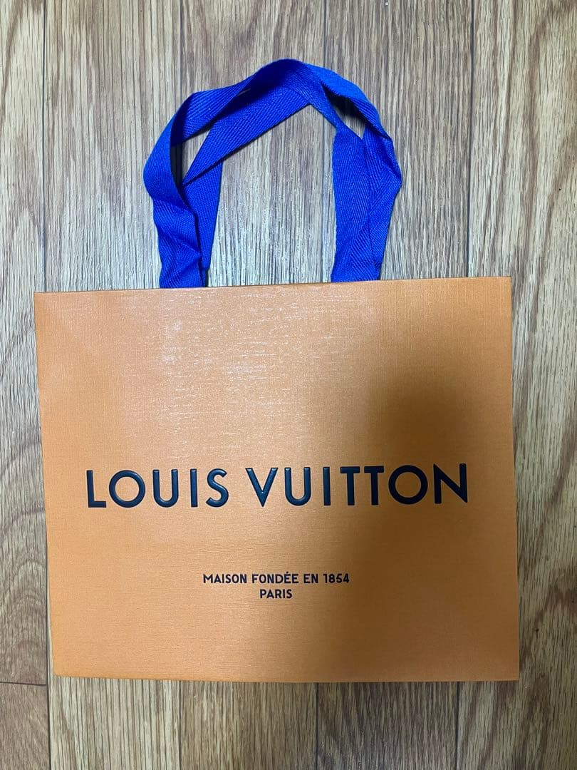 【新品】ルイヴィトン ポーチ モノグラム ボーン キーポーチ