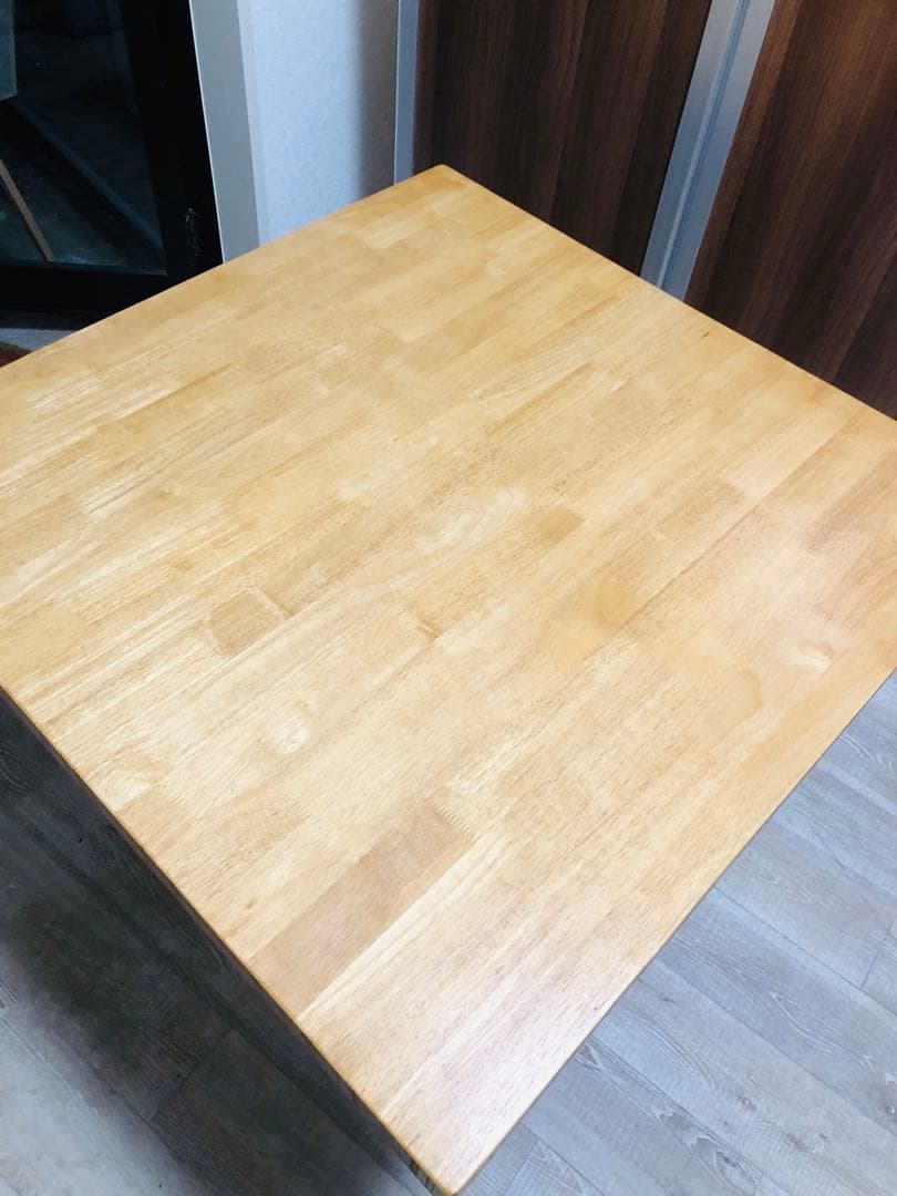 マナベインテリア　木製正方形　ダイニングテーブル　カフェテーブル