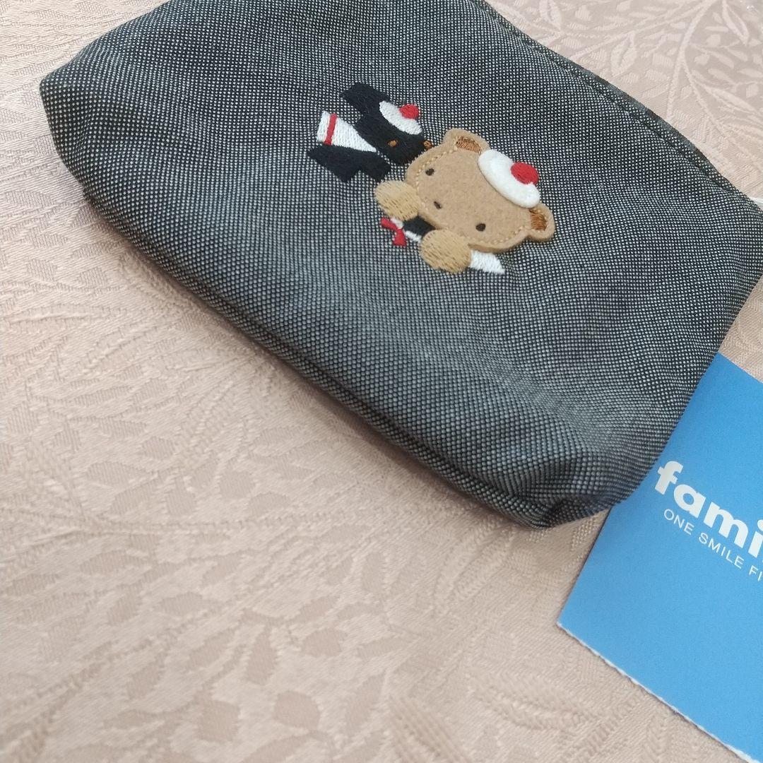 週末限定価格、ファミリア ポーチ ファミリアショー限定 新品未使用