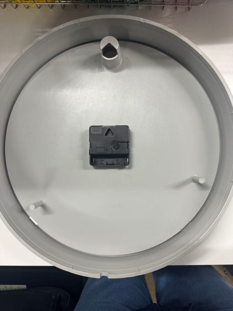 壁掛け時計　パシフィックファニチャーサービス