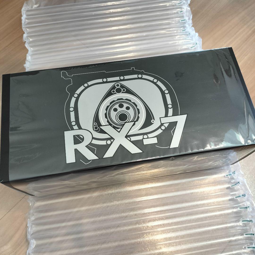 ポーラーマスター　1/18　マツダ　RX-7　高橋啓介　頭文字D