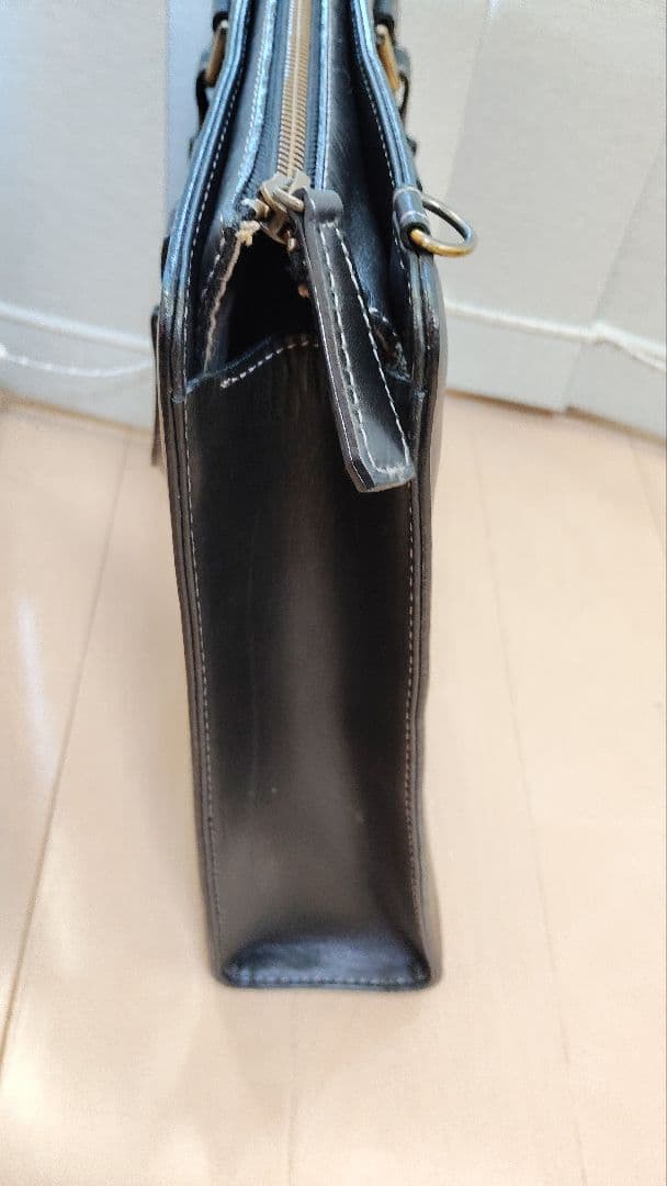 防水レザー　ブリーフケース