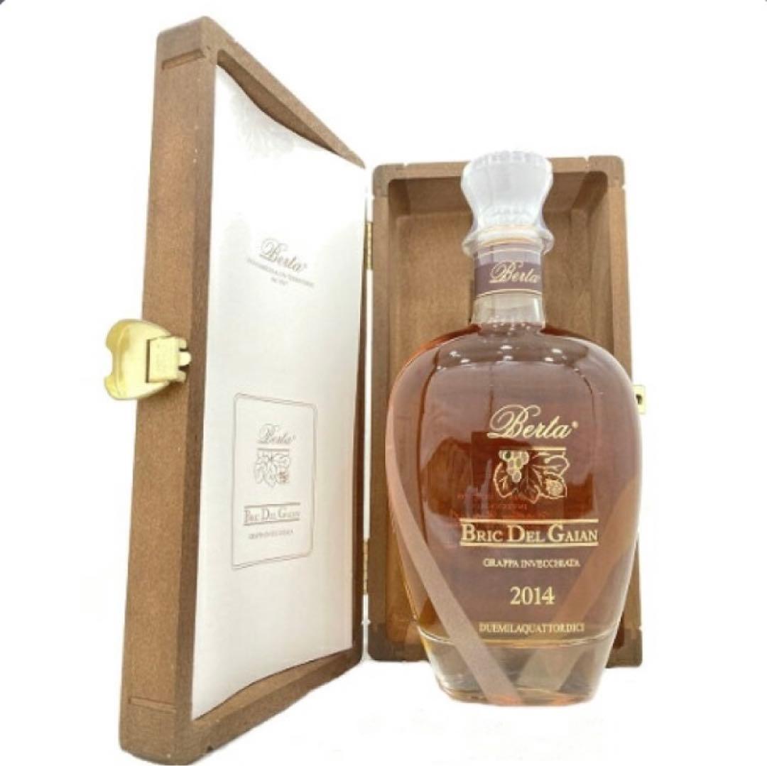ベルタ ブリック デル ガイアン 2014 ブランデー　木箱　お酒　高級