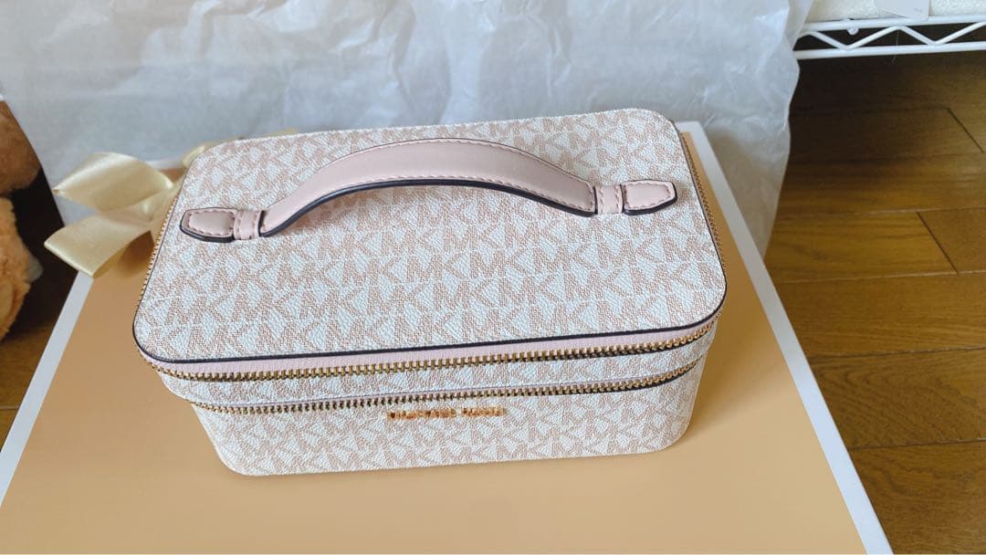 Michael Kors 化粧ポーチ ホワイト/ピンク
