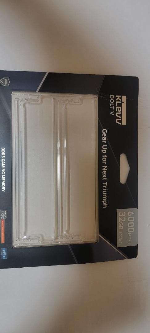 ​KLEVV Bolt V DDR5-6000 32GB(16GBx2)