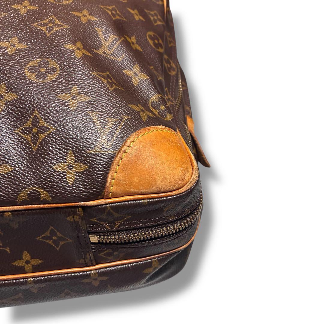 ルイヴィトン　ポルトドキュマン　ヴォワヤージュ　2層　ビジネスバッグ　モノグラム