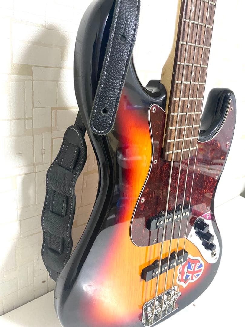 mavis メイビス 石橋楽器 イシバシ楽器 エレキベース