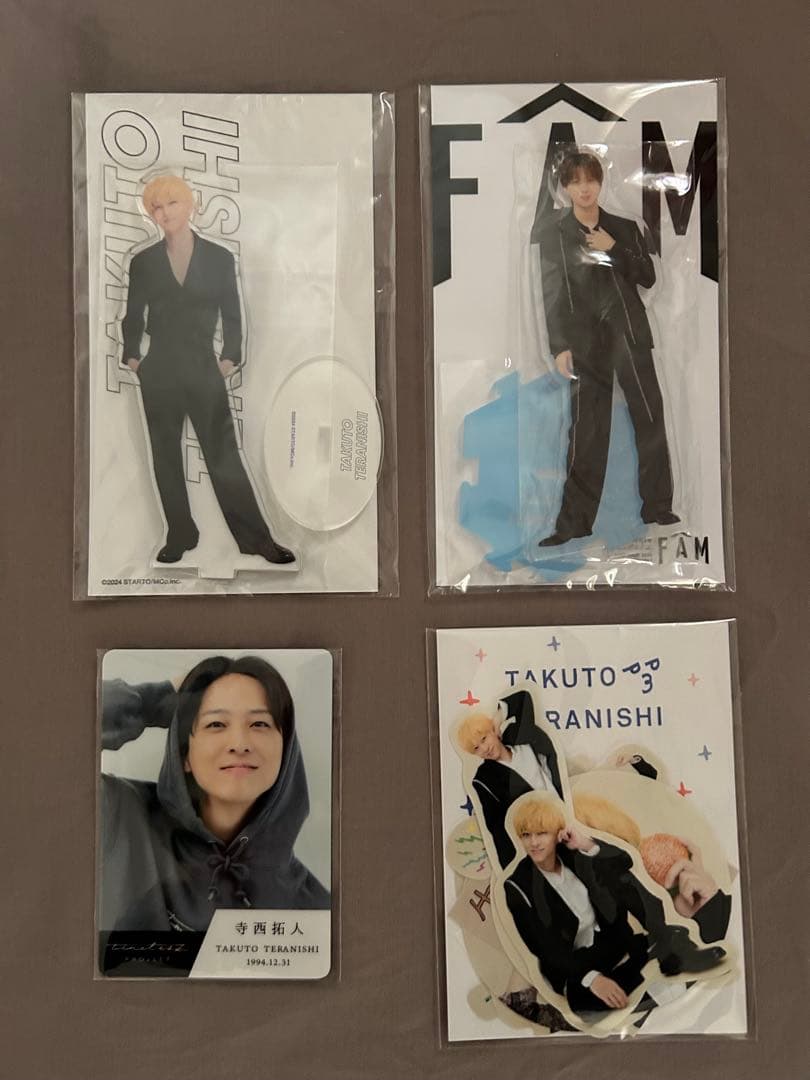 寺西拓人　トレカ・アクリルスタンド・シール