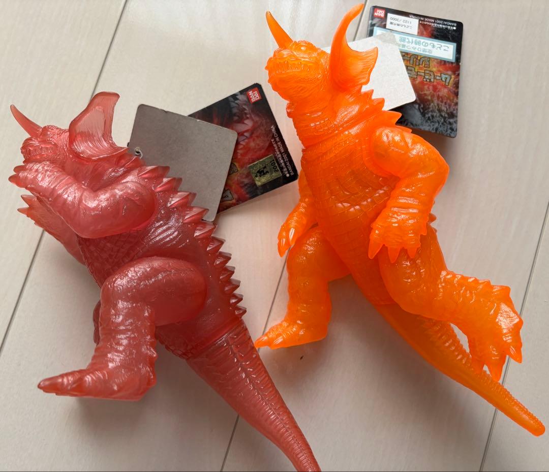 値下げ！バラゴン　モスラ　タグ付き　3体　ゴジラ　バンダイ