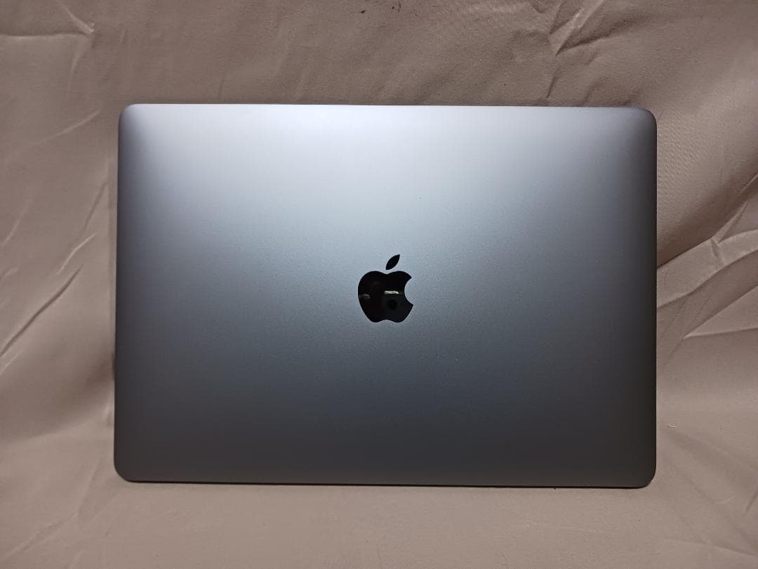 i5/16G/128G 新BAT　MacBook Air 13　2019 グレー