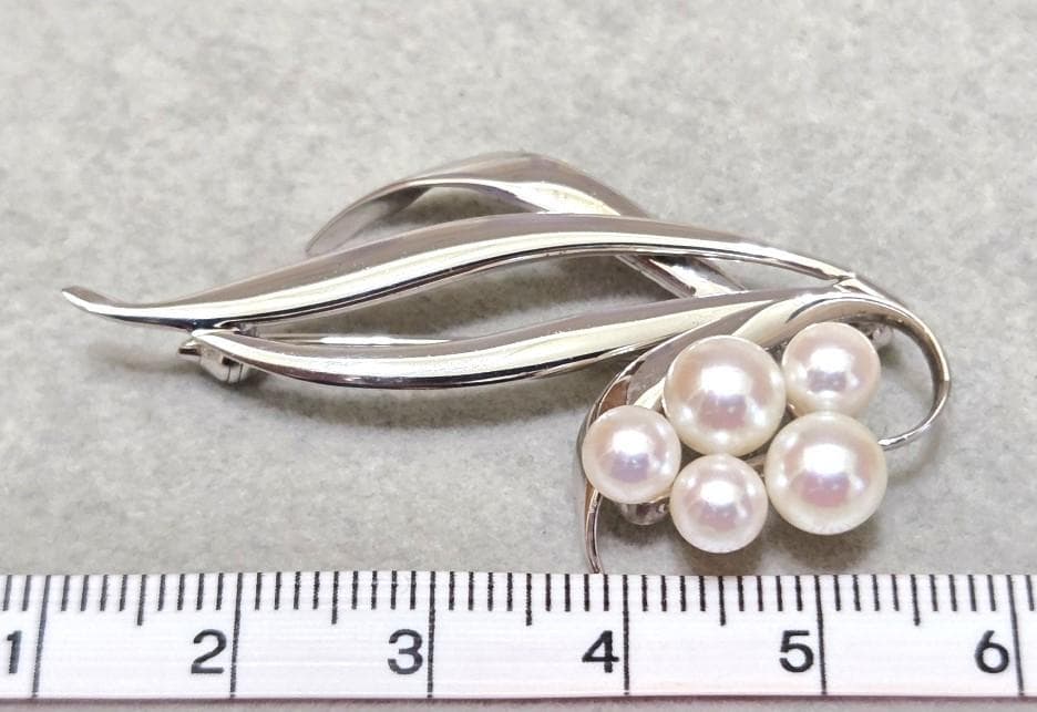 MIKIMOTOミキモト SV あこや真珠ブローチ パール 本真珠　42034