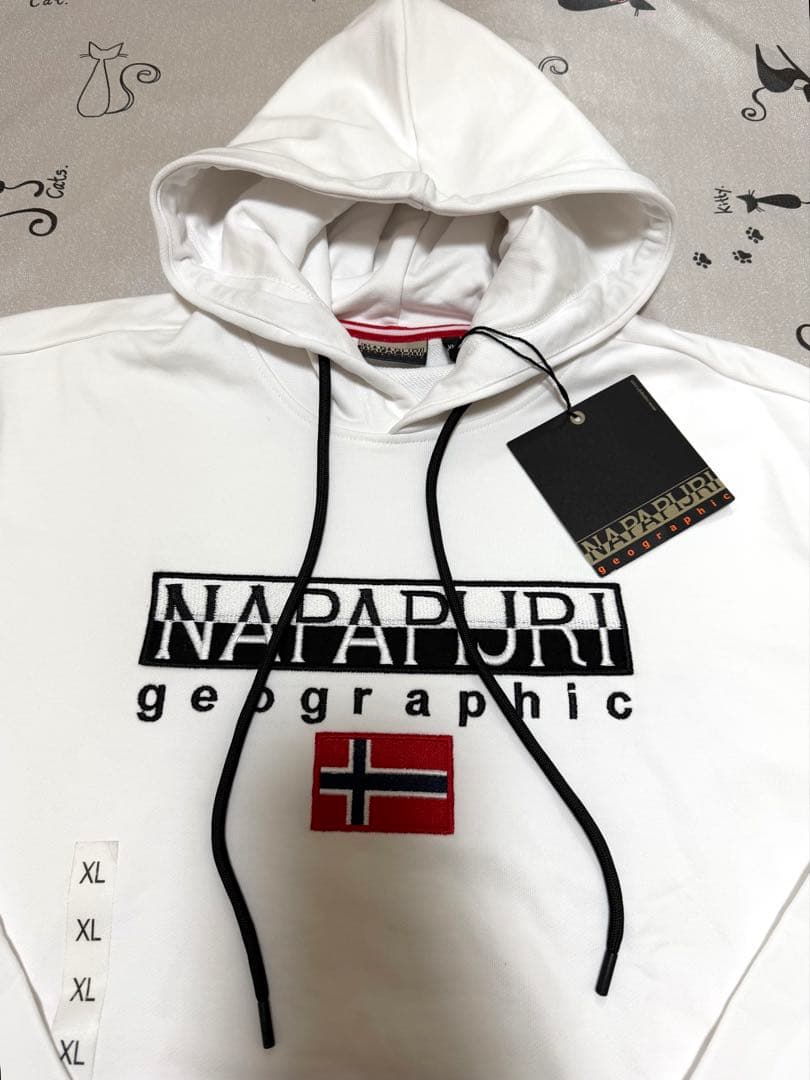 NAPA PIJRI新品未使用　メンズ　パーカーXL