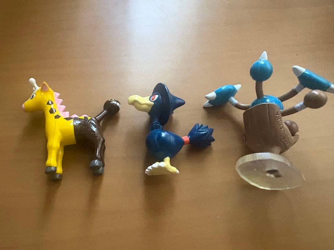 ポケモン　モンコレ　初期　キリンリキ　ヤミカラス　カポエラー