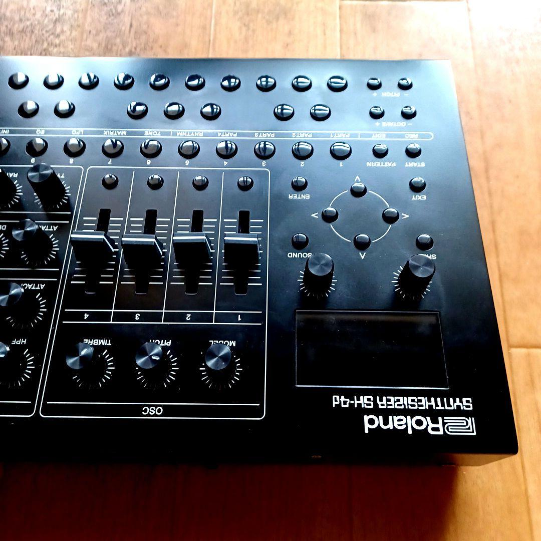 鍵盤楽器 Roland Synthesizer SH-4D