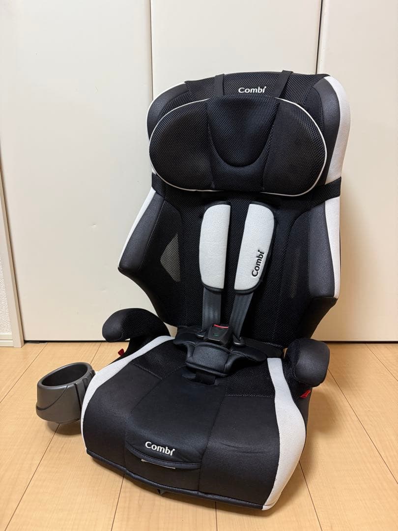 コンビ ジョイトリップ エッグショック S GG ジュニアシート