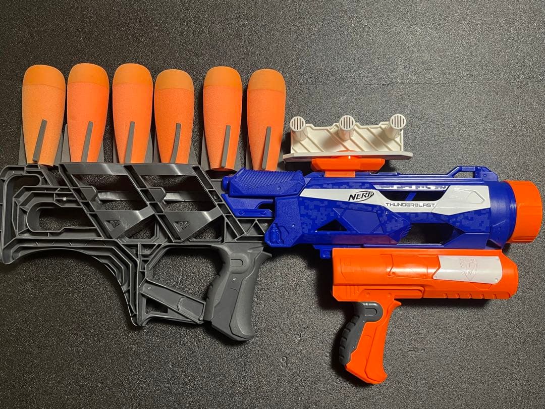ナーフ サンダーブラスト ThunderBlast ＆ミサイルホルダー セット