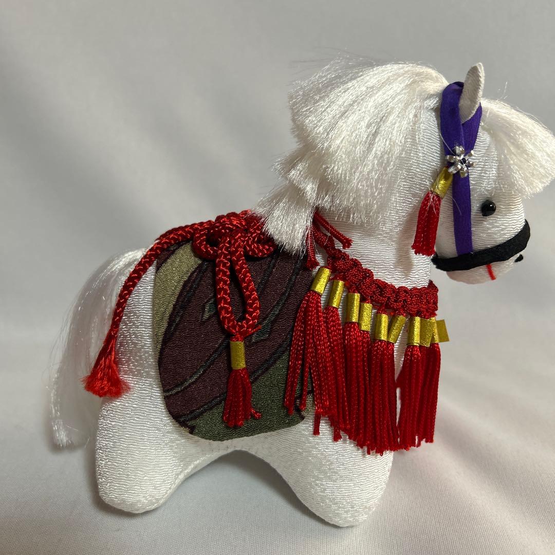 うさぎの雛人形と来年の干支の午、馬