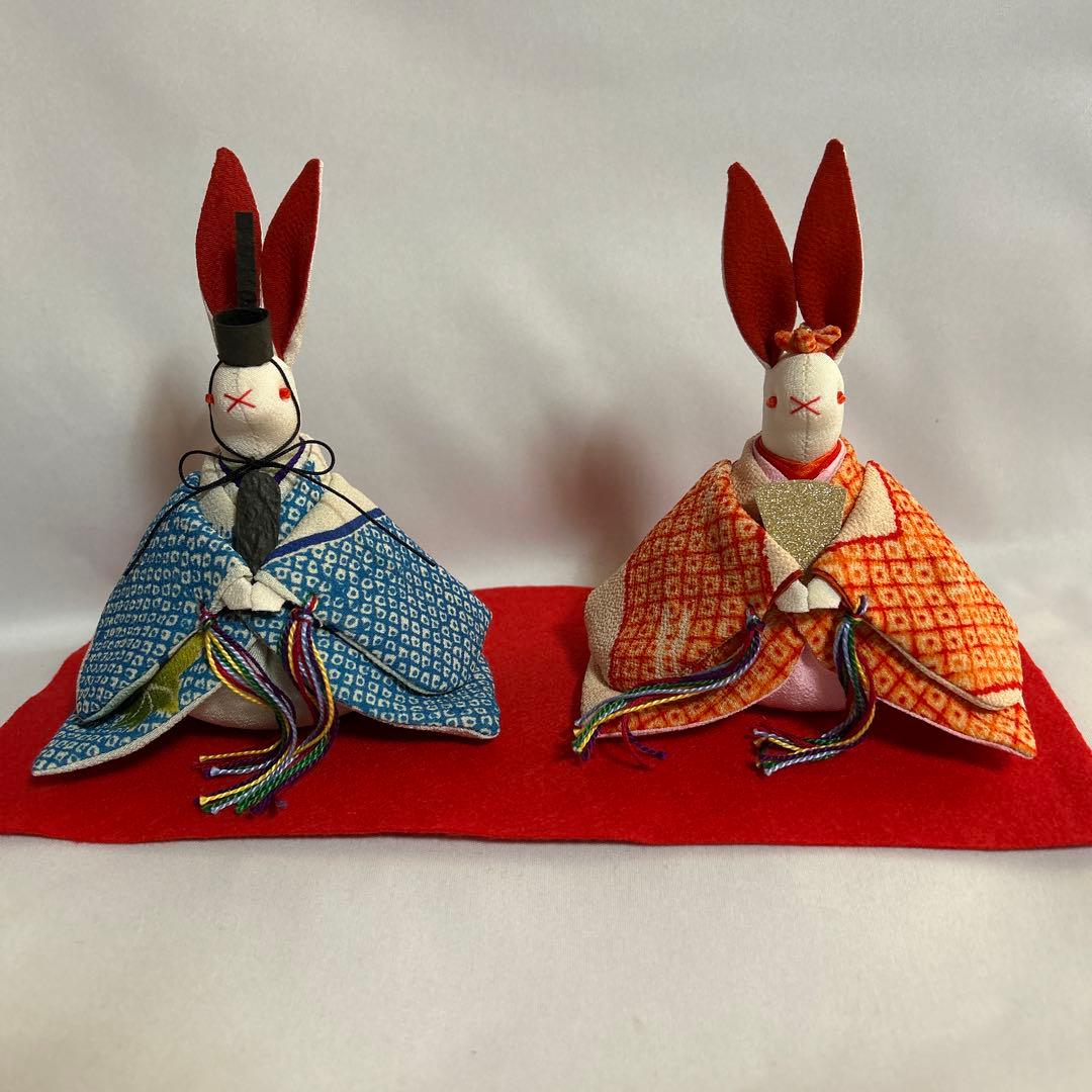 うさぎの雛人形と来年の干支の午、馬