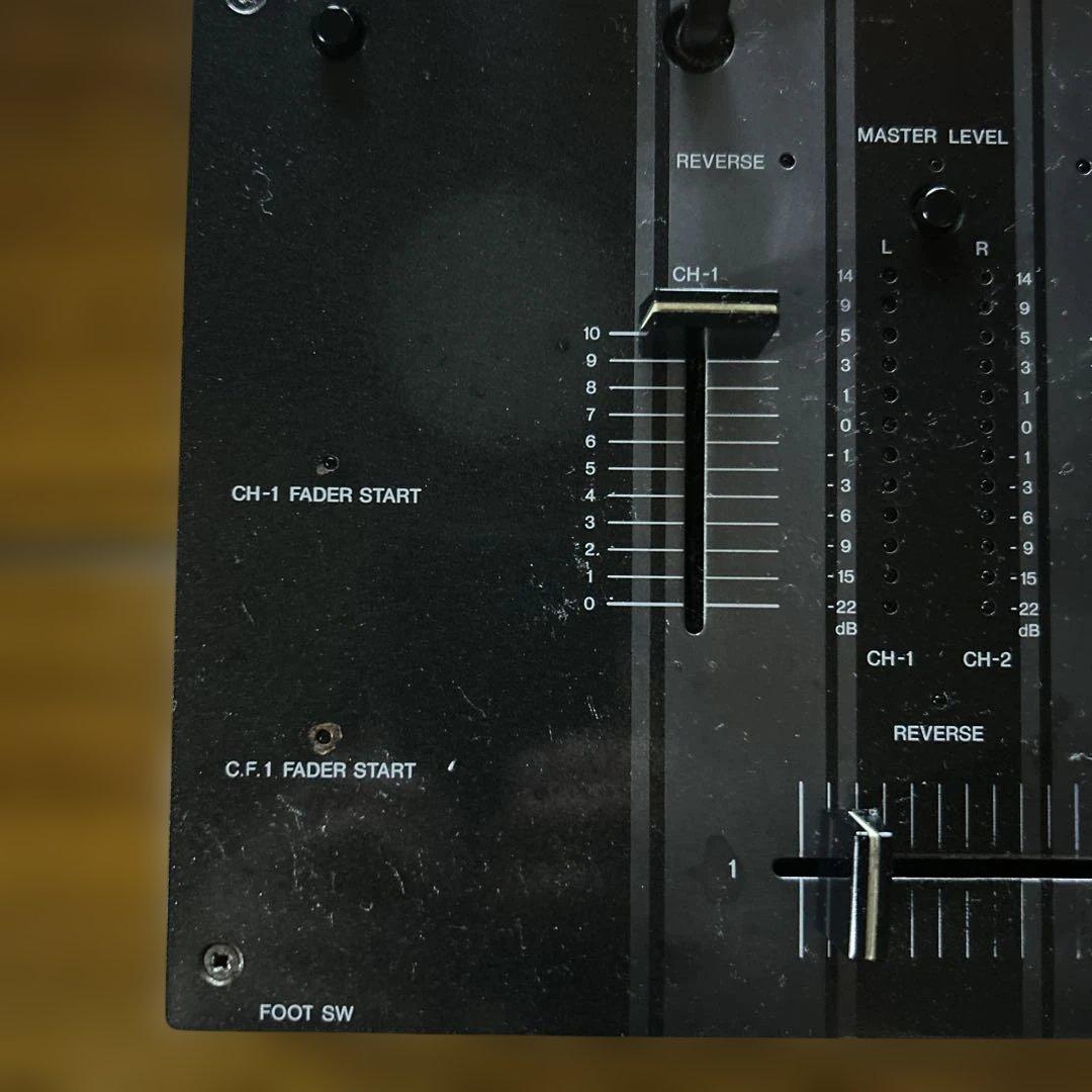 Pioneer DJM-909 DJミキサー【ジャンク品】