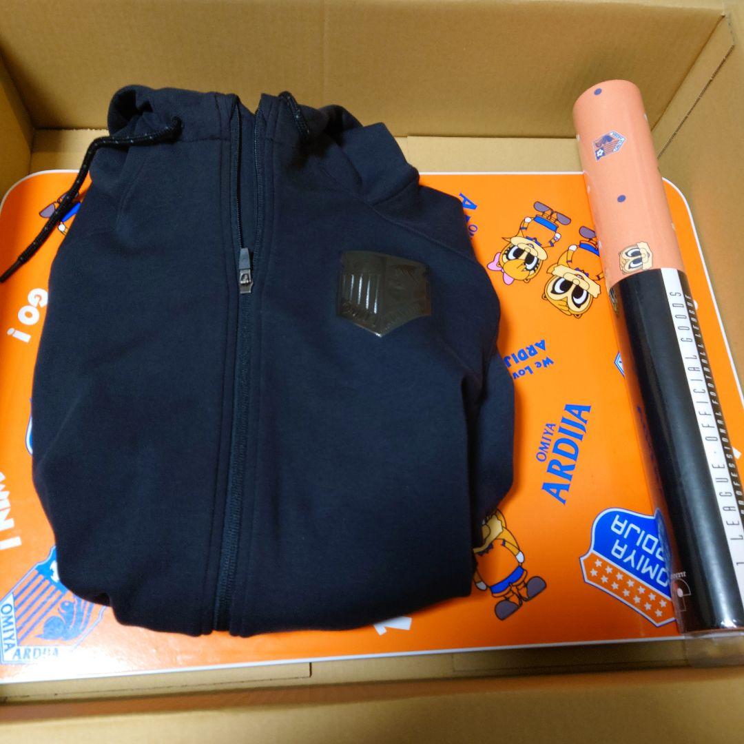 大宮アルディージャジップパーカー　テーブル　壁紙セット