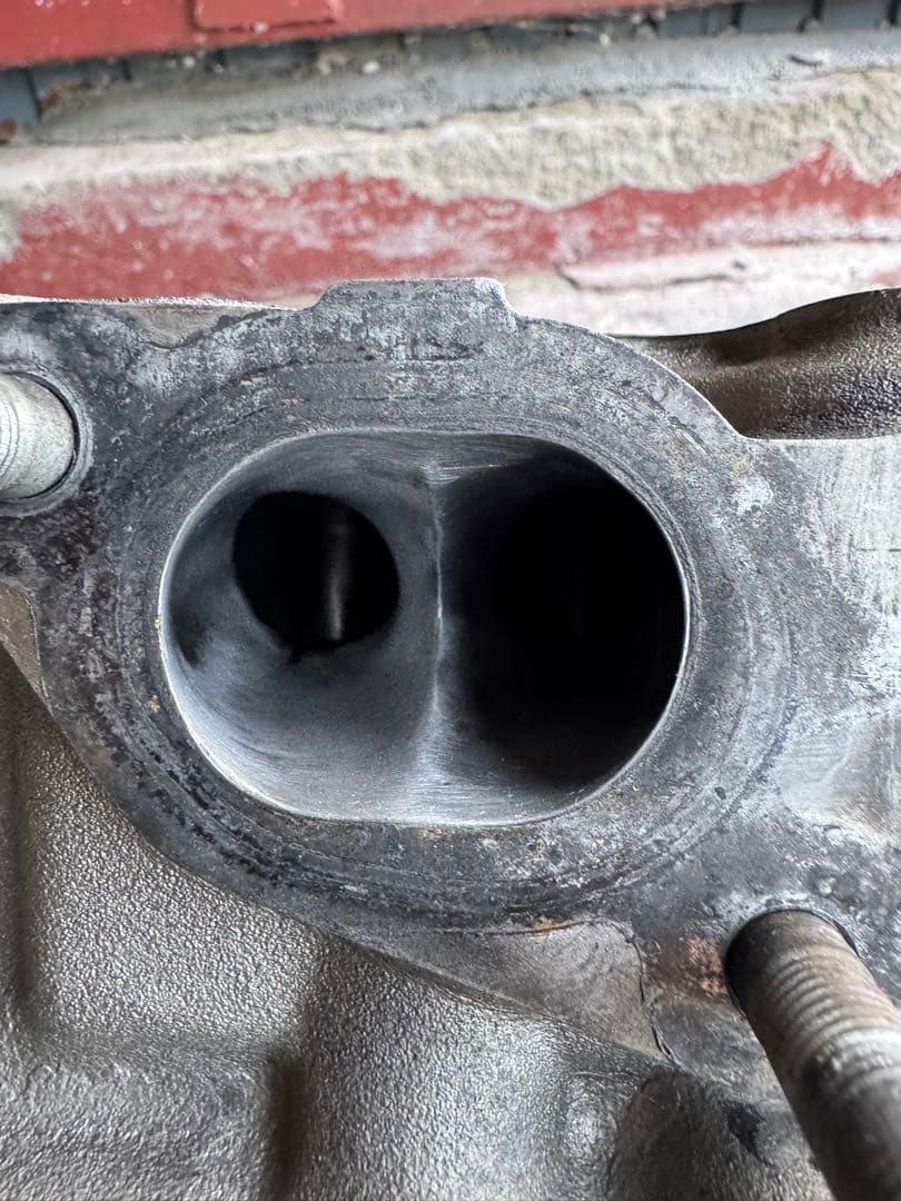 Ｓ１４シルビア　ＳＲ20DET エンジンヘッド