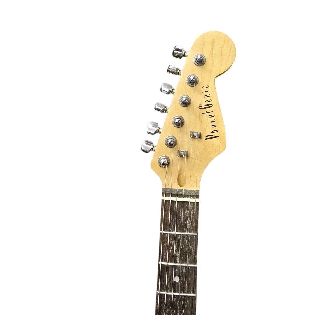 ブルーPhoto genic エレキギター ブラック　ストライトキャスタータイプ