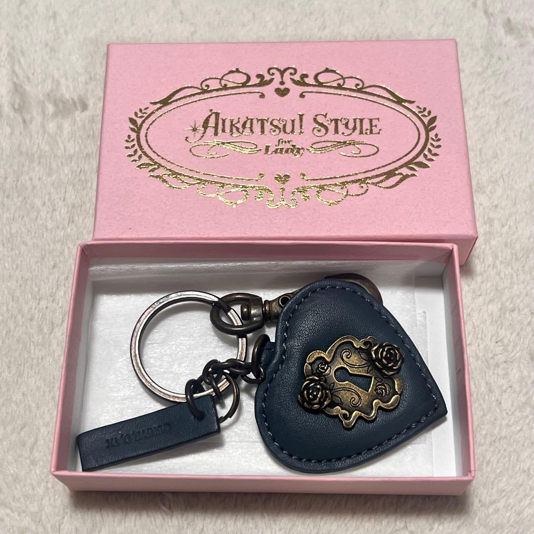 アイカツ!　ゴシックヴィクトリア　白銀リリィ　本革キーチャーム