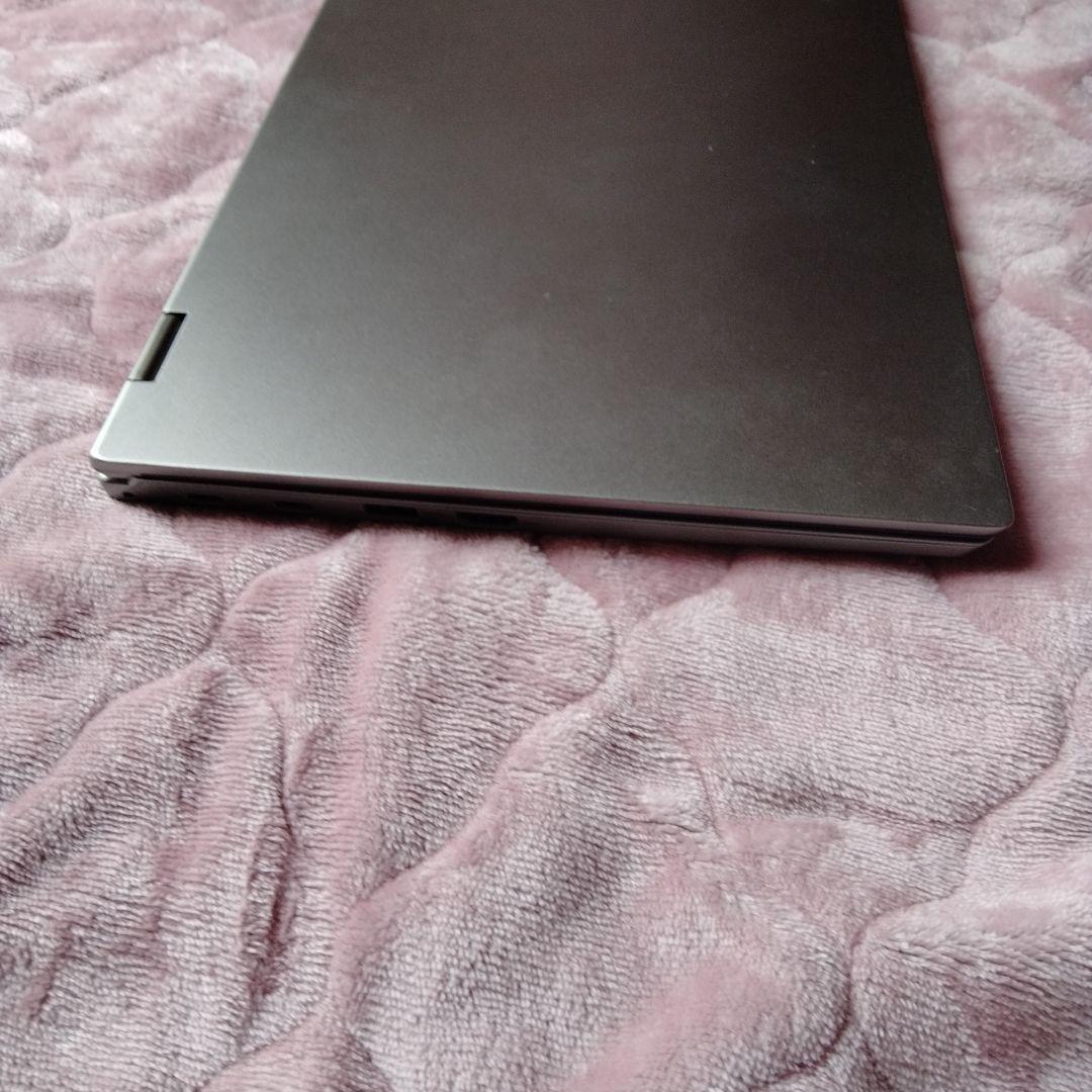 レノボ　ThinkPad スリムノートPC　Office 搭載