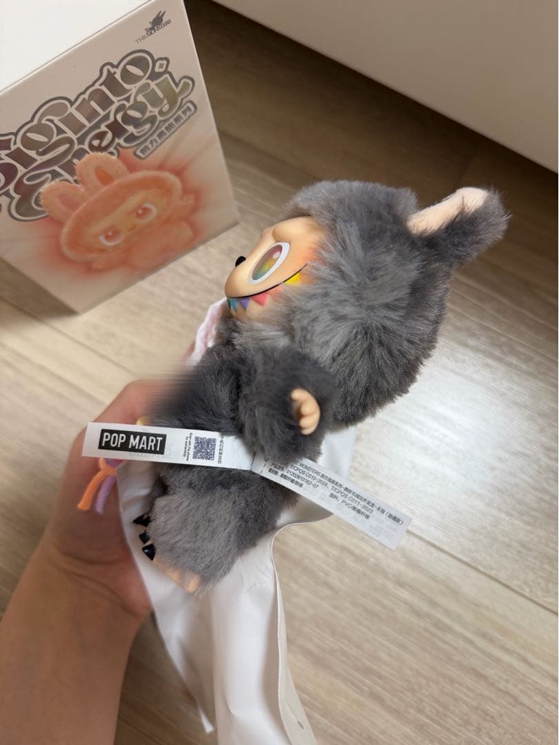 ラブブ シークレット the monsters big into energy