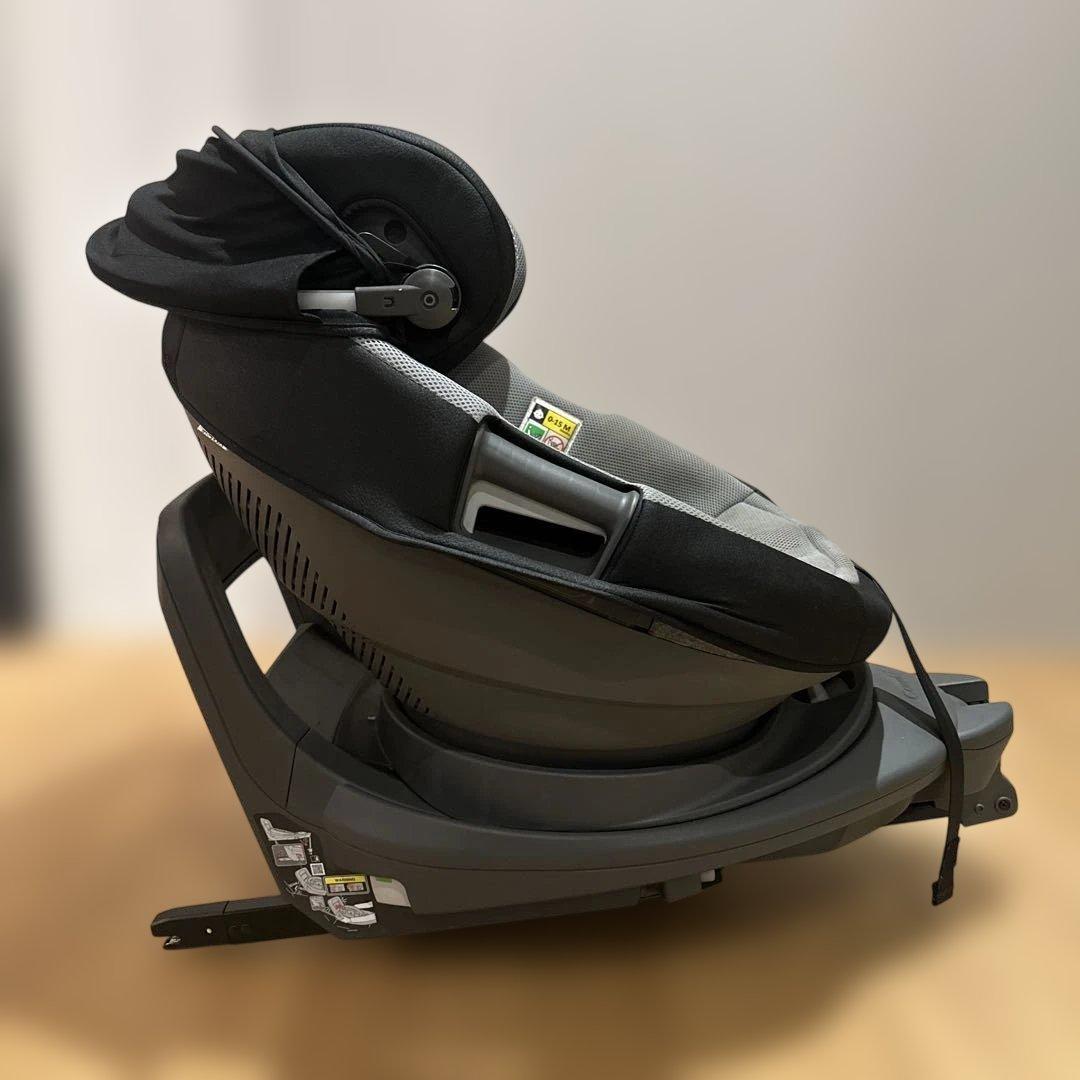 Combi THE S ISOFIX エッグショック コンビ　ザエス