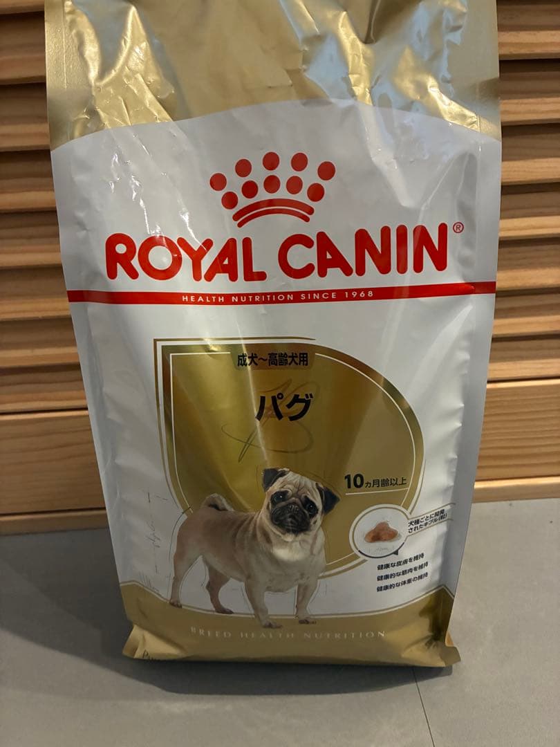 ロイヤルカナン　パグ用　4袋