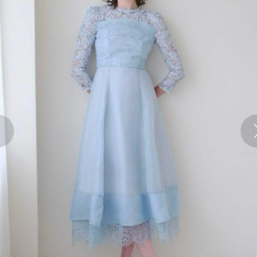 新品タグ付き✨　SNIDEL ボリュームフレアレースドッキングドレス　S