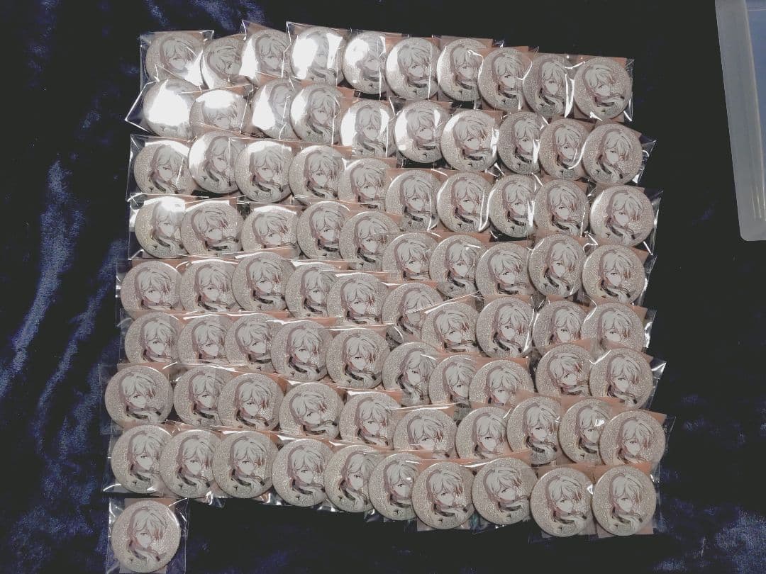 アイナナ 巳波 缶バッジ