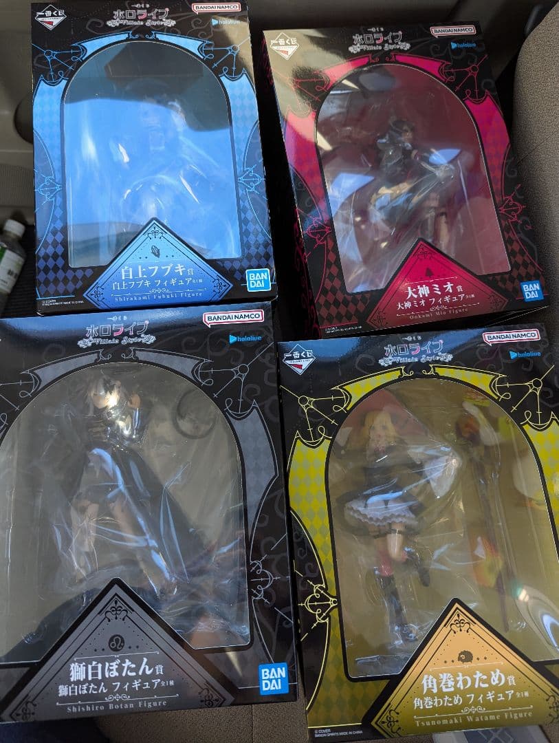 ホロライブ　フィギュア　4種　白上フブキ　獅白ぼたん　角巻わため　大神ミオ