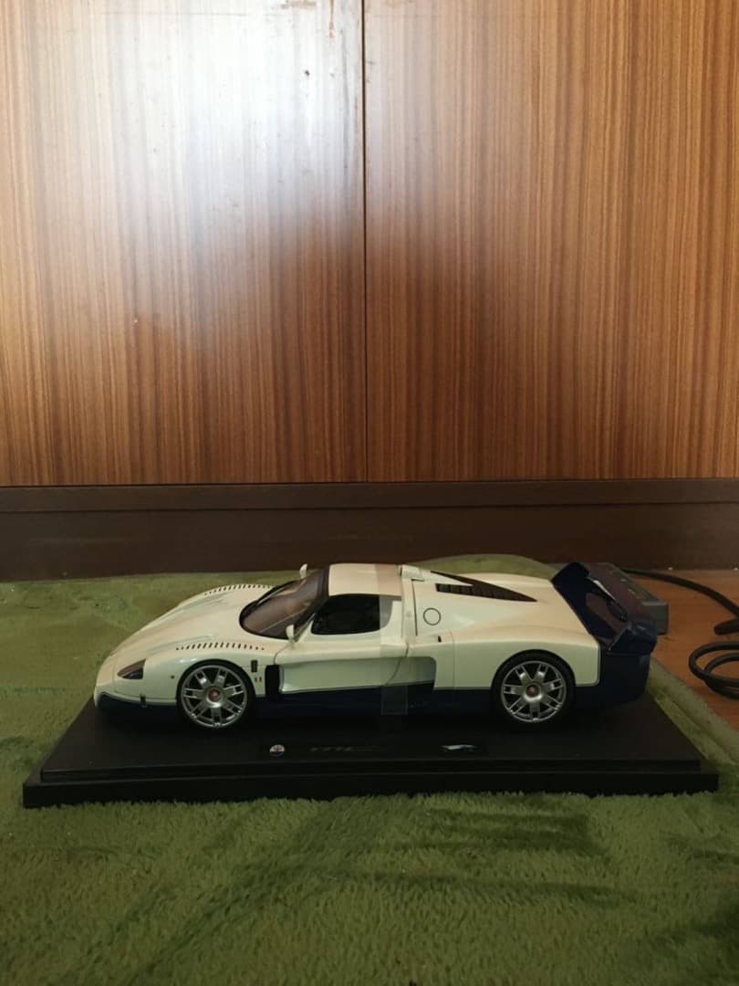その他 HOT WHEELS MC12 MASERATI 1/18