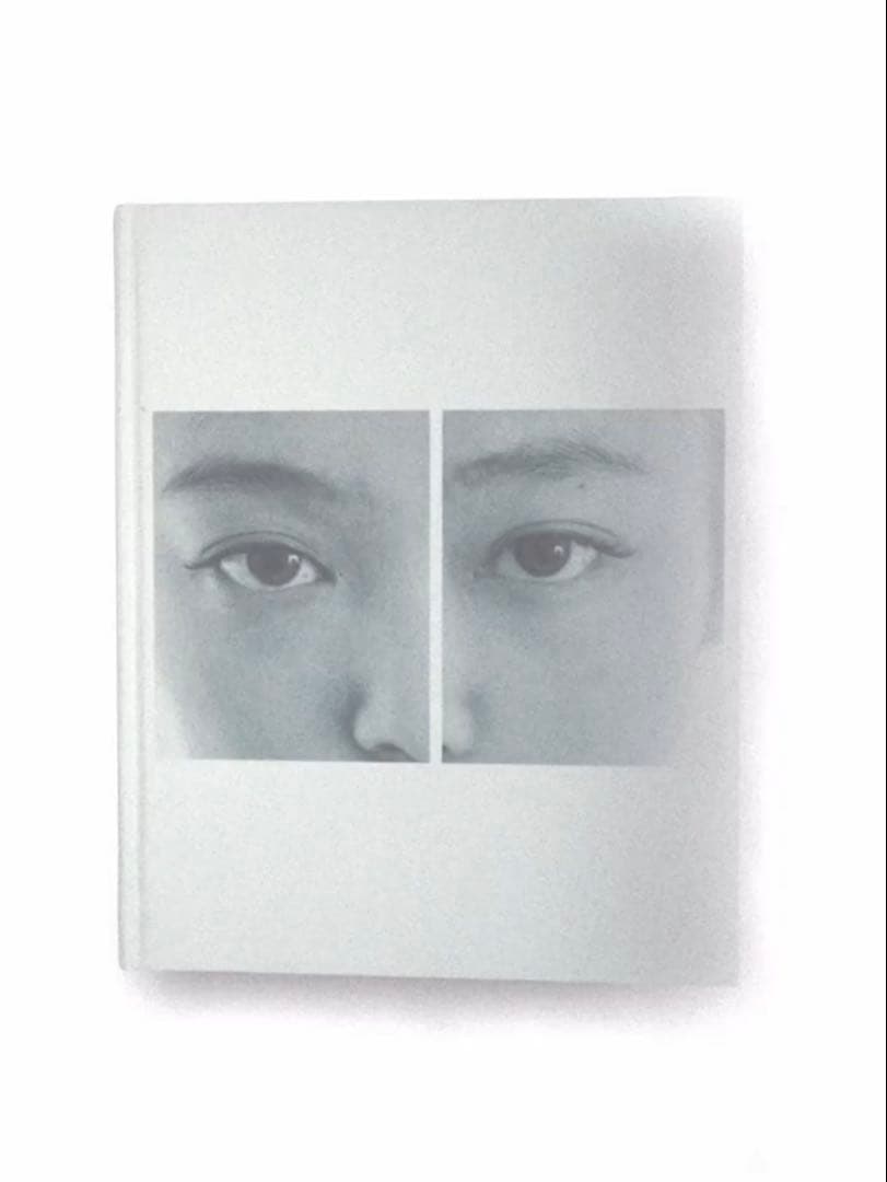 【シリアル付き】JENNIE Photobook 写真集 代官山 POP UP